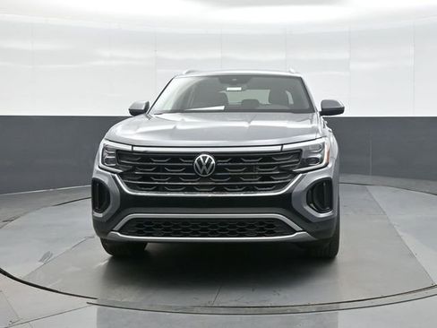 New 2026 Volkswagen Atlas Cross Sport SE AWD/4WD image 2