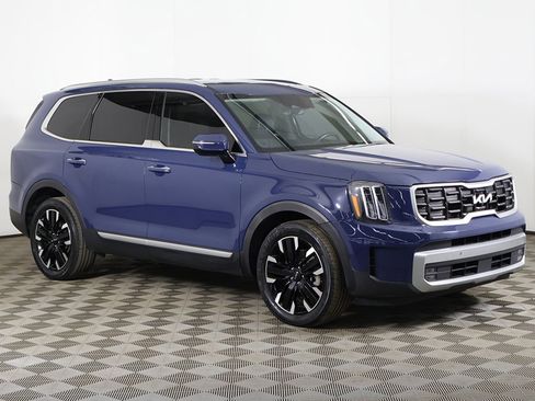 Used 2024 Kia Telluride SX Prestige image 2