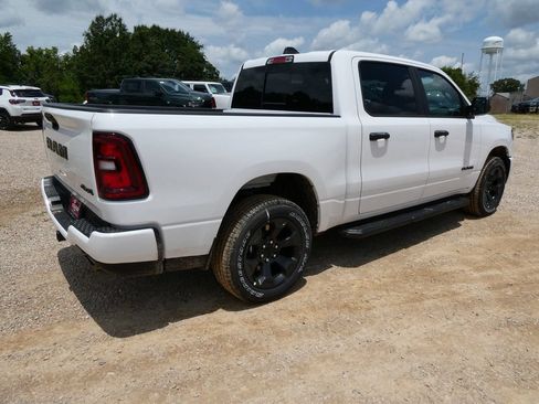 New 2026 RAM 1500 Express AWD/4WD image 5