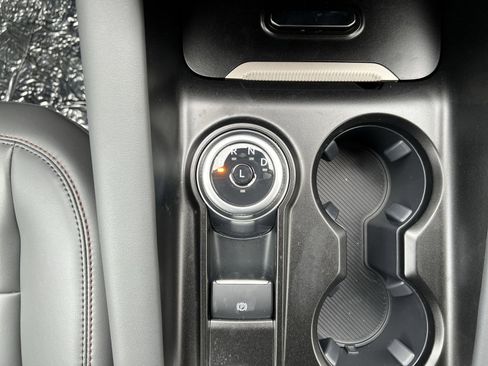 New 2025 Ford Explorer Active w/ Active Comfort Package image 22