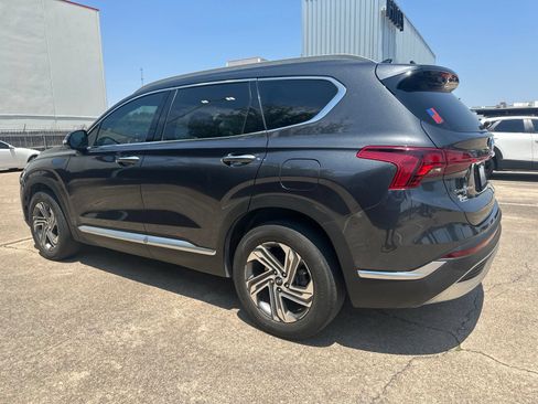 Used 2022 Hyundai Santa Fe SEL w/ Convenience Package FWD image 3