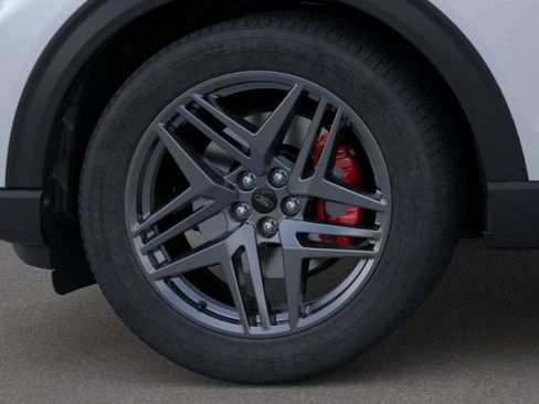 New 2026 Ford Explorer ST-Line w/ ST-Line Street Pack image 19