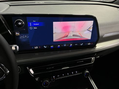 New 2026 Chevrolet Traverse LT FWD image 20