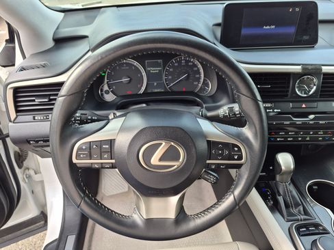 Used 2018 Lexus RX 350 FWD w/ Accessory Package image 18