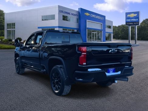 Certified 2025 Chevrolet Silverado 2500 High Country w/ Midnight Edition image 4