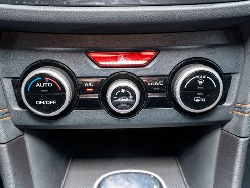 Used 2023 Subaru Crosstrek 2.5i Limited w/ Moonroof Package image 21