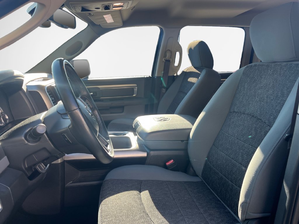 Used 2019 RAM 1500 Big Horn AWD/4WD image 11