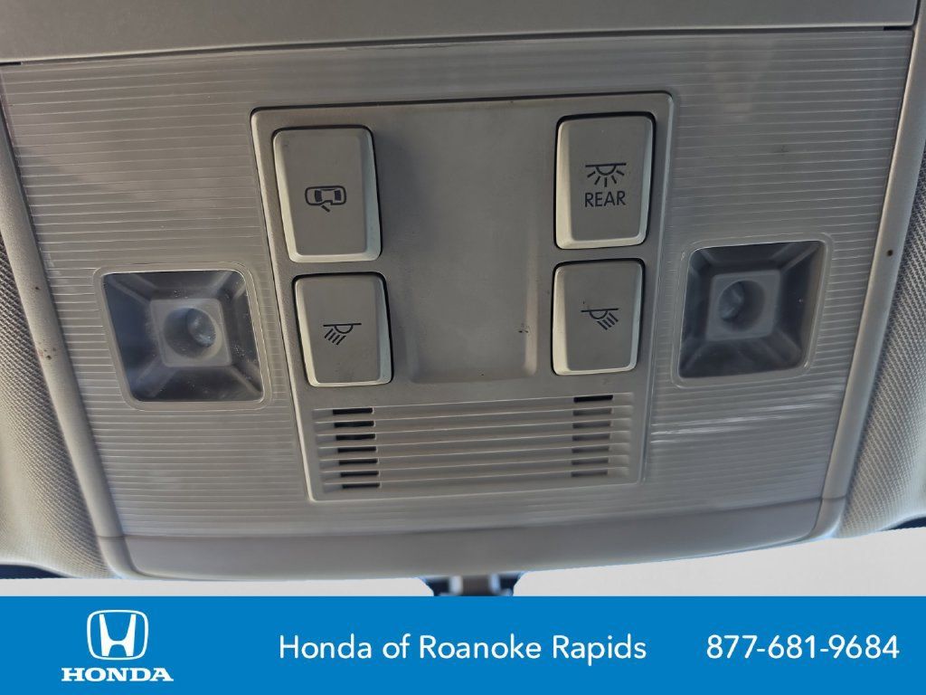 Used 2021 Volkswagen Atlas SE FWD image 30