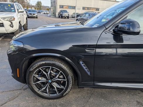 Used 2022 BMW X3 xDrive30i w/ M Sport Package image 2