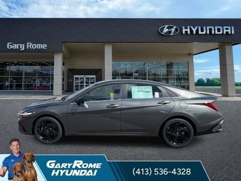 New 2026 Hyundai Elantra SEL Sport Premium FWD image 5