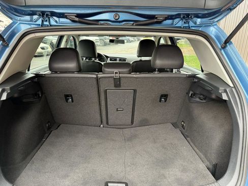 Used 2015 Volkswagen e-Golf SEL Premium image 20