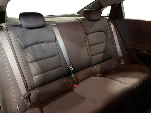Used 2022 Chevrolet Malibu RS image 12