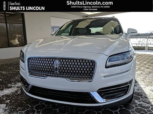 Used 2020 Lincoln Nautilus Reserve image 1