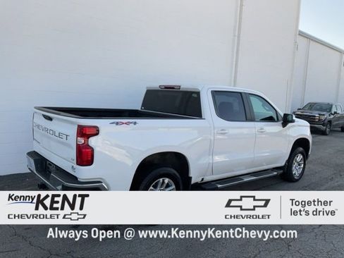 Used 2022 Chevrolet Silverado 1500 LT w/ Protection Package image 4