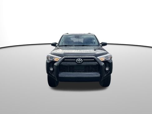 Used 2024 Toyota 4Runner SR5 image 8