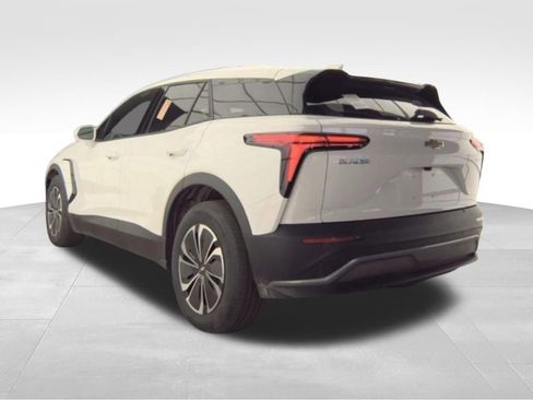 Used 2024 Chevrolet Blazer EV LT AWD/4WD image 5