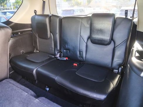 Used 2022 Nissan Armada SL image 21