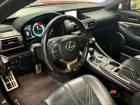 Used 2017 Lexus RC F image 17