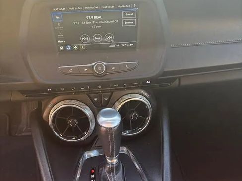 Used 2019 Chevrolet Camaro LT w/ RS Package image 14