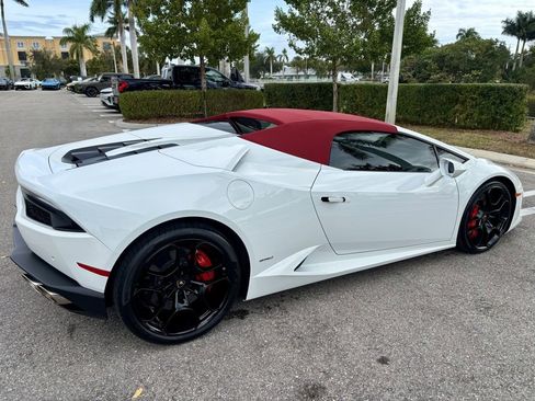 Used 2017 Lamborghini Huracan LP 610-4 image 29