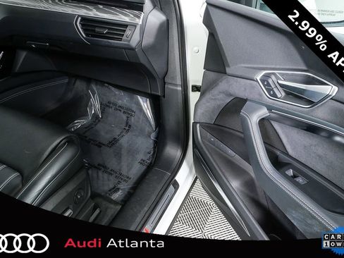 Used 2022 Audi e-tron Prestige w/ Prestige Package image 26