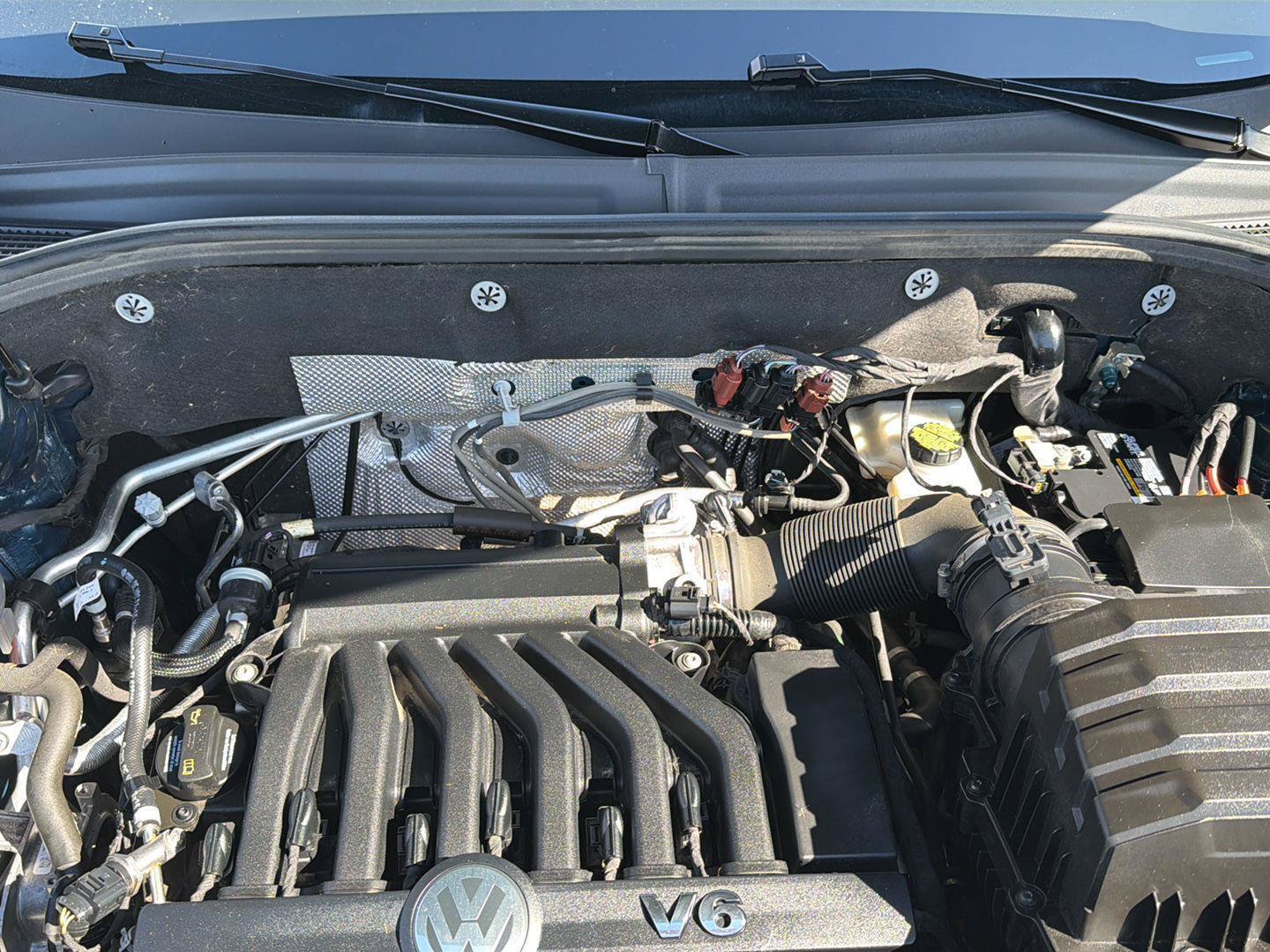 Used 2021 Volkswagen Atlas SEL Premium AWD/4WD image 28
