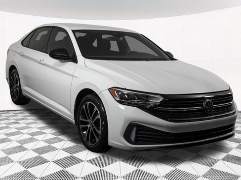 Used 2023 Volkswagen Jetta Sport FWD image 11