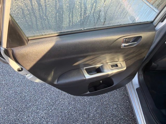 Used 2011 Subaru Impreza 2.5i Premium w/ PWR Moonroof Value Pkg AWD/4WD image 26