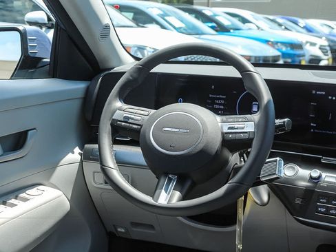 Certified 2024 Hyundai Kona SEL FWD image 19