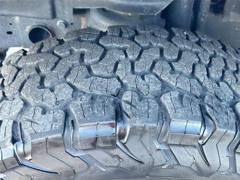 Used 2021 Jeep Wrangler Rubicon w/ Cold Weather Group image 38