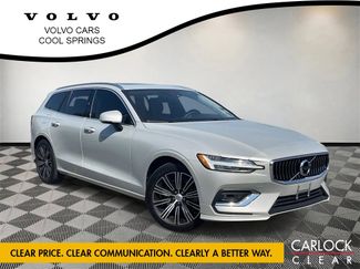 Used 2020 Volvo V60 T5 Inscription image 1