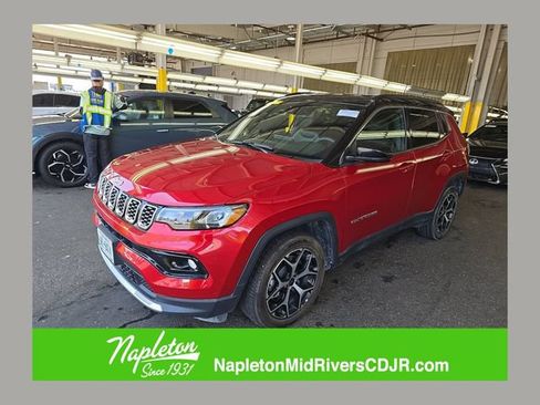 Used 2025 Jeep Compass Limited AWD/4WD image 1