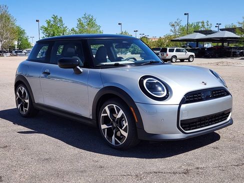 New 2026 MINI Cooper 2-Door Hardtop FWD image 5