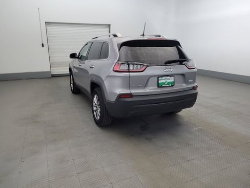 Used 2020 Jeep Cherokee Latitude Plus w/ Cold Weather Group image 5