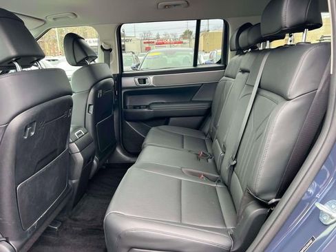 Certified 2025 Hyundai Santa Fe SEL image 11