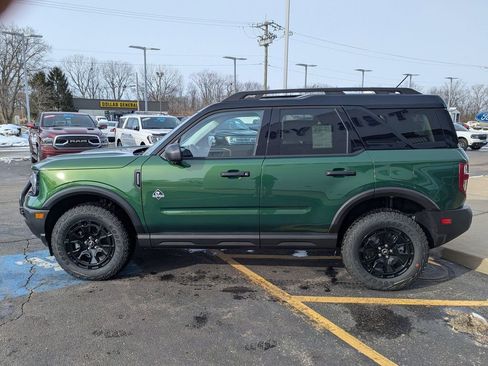 New 2025 Ford Bronco Sport Outer Banks w/ Sasquatch Outer Banks Package AWD/4WD image 3
