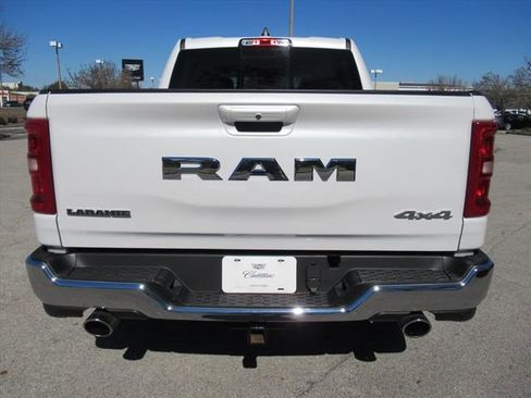 Used 2025 RAM 1500 Laramie image 6