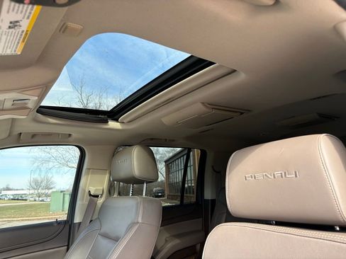 Used 2016 GMC Yukon XL Denali w/ Open Road Package image 25