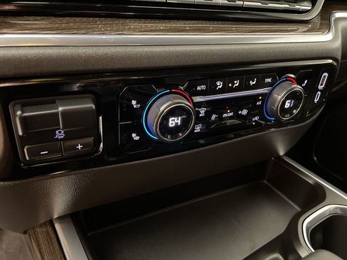 Used 2024 Chevrolet Silverado 1500 LT Trail Boss image 38