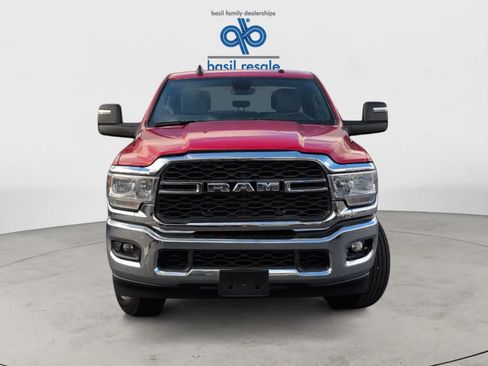 Used 2024 RAM 2500 Big Horn w/ Bed Utility Group image 8