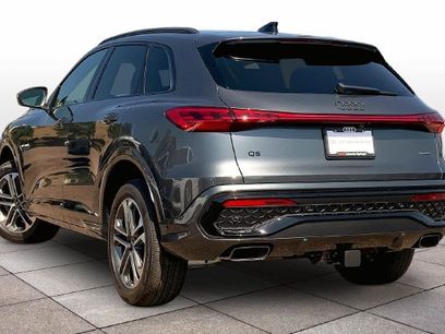 New 2026 Audi Q5 2.0T