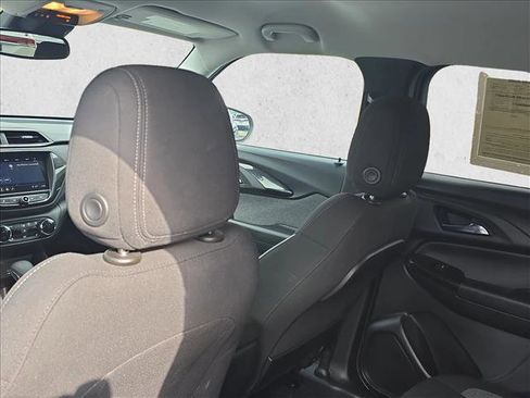 Used 2021 Chevrolet TrailBlazer LT w/ Convenience Package image 15