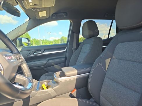 Used 2026 GMC Terrain Elevation FWD image 19