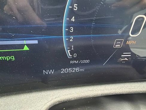 Used 2025 Cadillac XT4 Sport AWD/4WD image 11