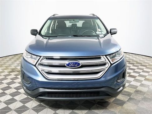 Used 2018 Ford Edge SE image 8