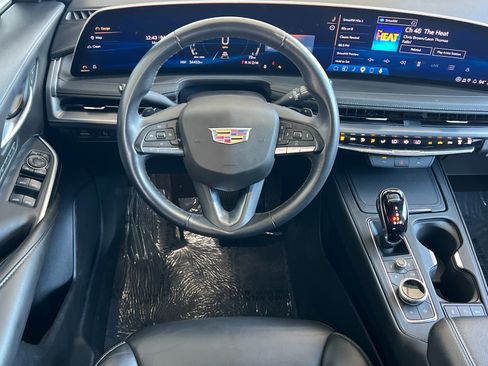 Certified 2025 Cadillac XT4 Premium Luxury FWD image 14