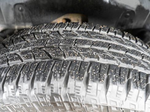 Used 2009 Chevrolet Avalanche LS image 31