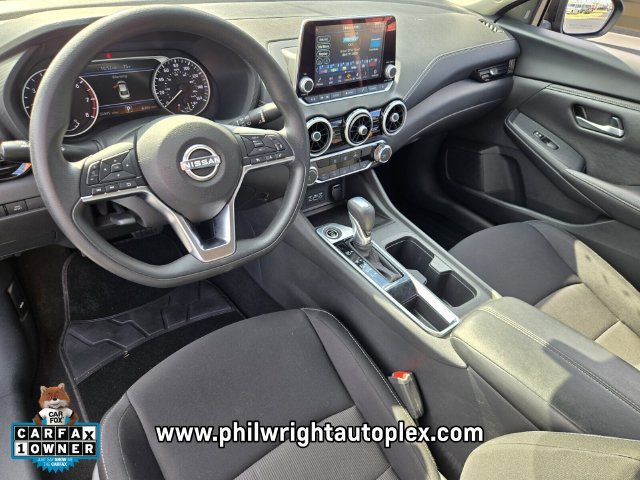 Used 2025 Nissan Sentra SV FWD image 10
