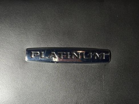Used 2015 Ford F150 Platinum w/ Equipment Group 701A Luxury AWD/4WD image 20