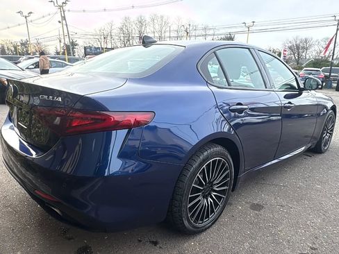 Used 2019 Alfa Romeo Giulia Ti Sport w/ Quick Order Package 22S Sport image 5